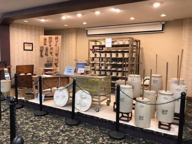 Stoneware Museum Of Monmouth, IL景点图片
