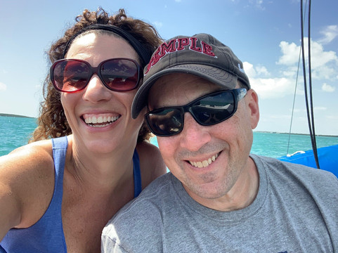 Mike's Sailing Charters-拉哥岛必去景点