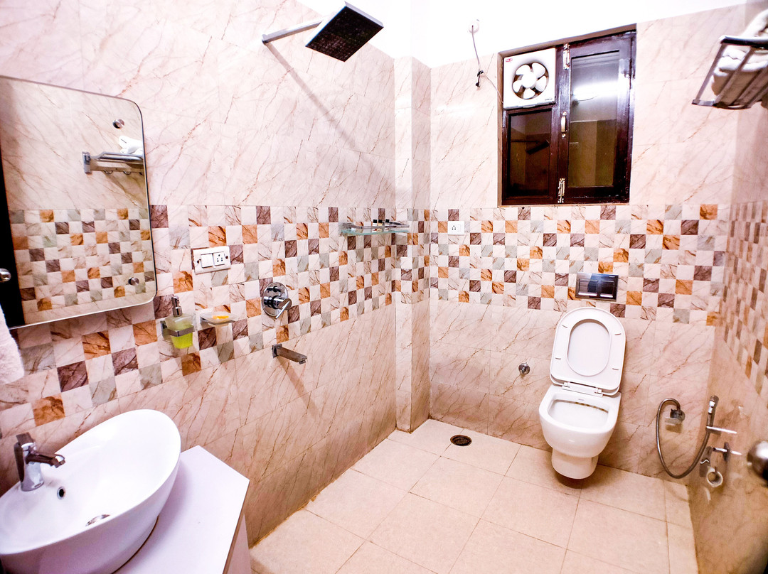 Hotel Grand Tapovan主图