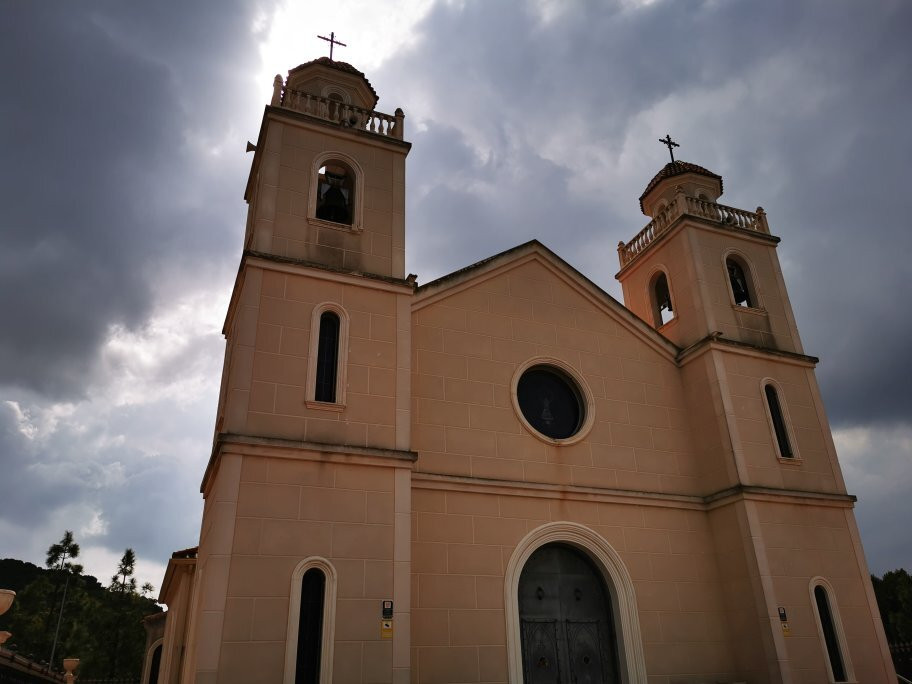 Santuario de la Virgen Del Pilar景点图片