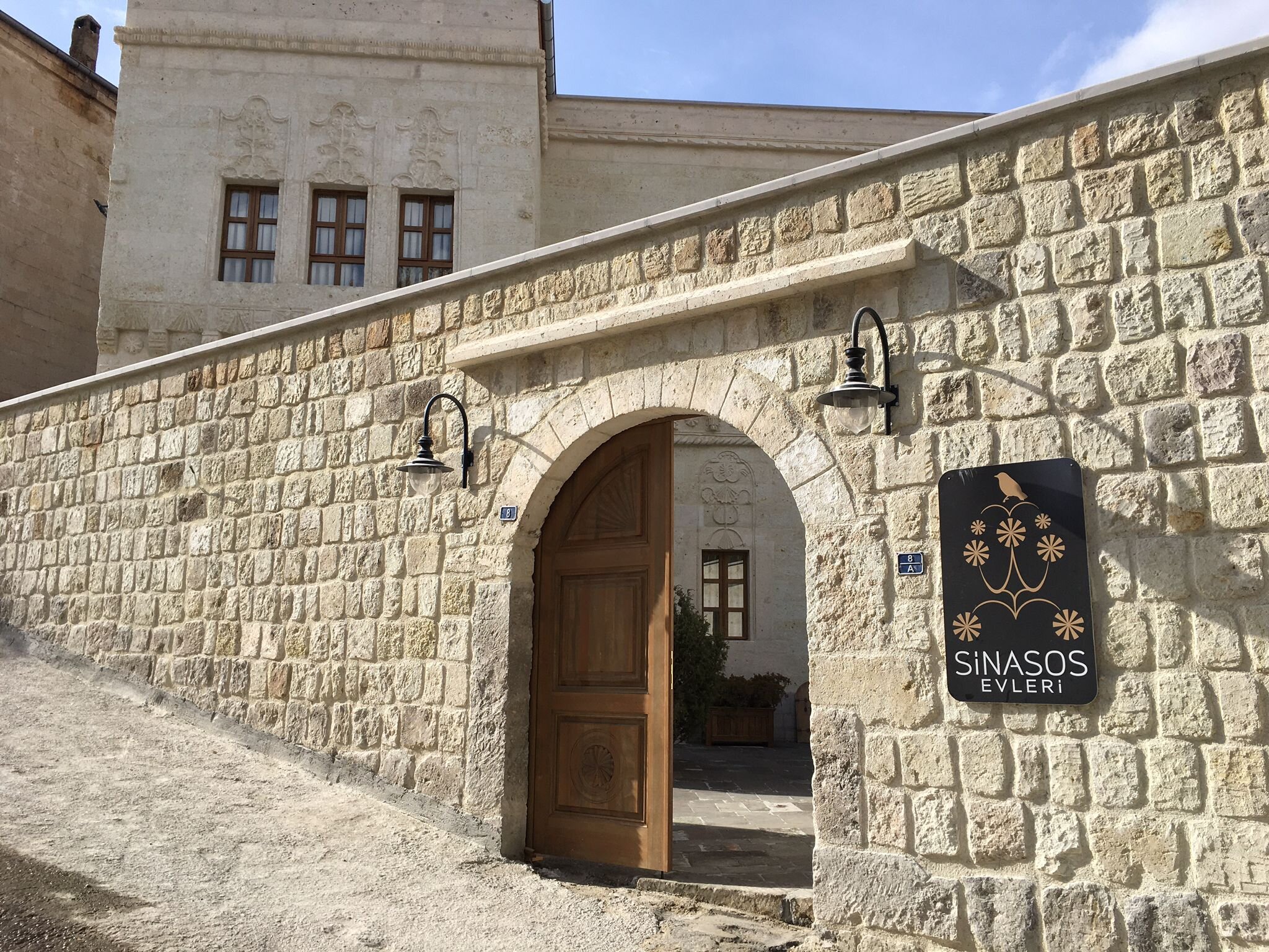 Sinasos Evleri-官方