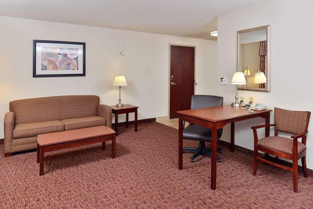 Hampton Inn & Suites Muncie主图