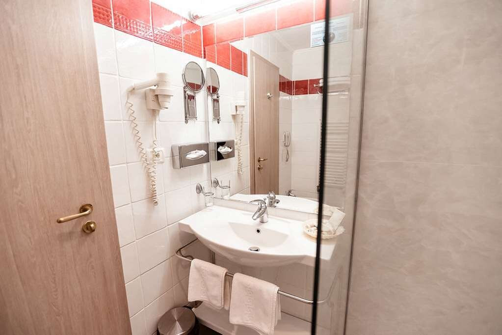 Best Western Plus Lido Hotel主图