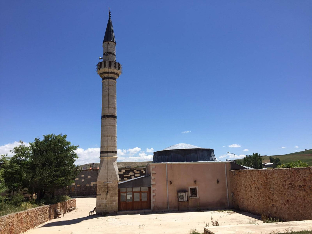 Tarihi Alacahan Osmanlı Camii