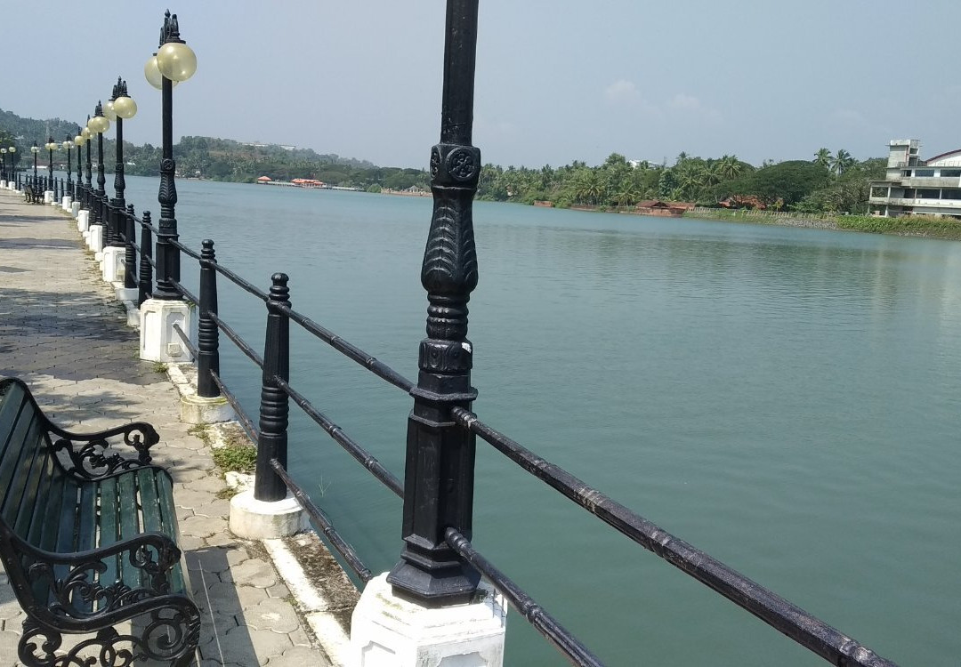 Mahe River Side Walkway-Mahe必去景点