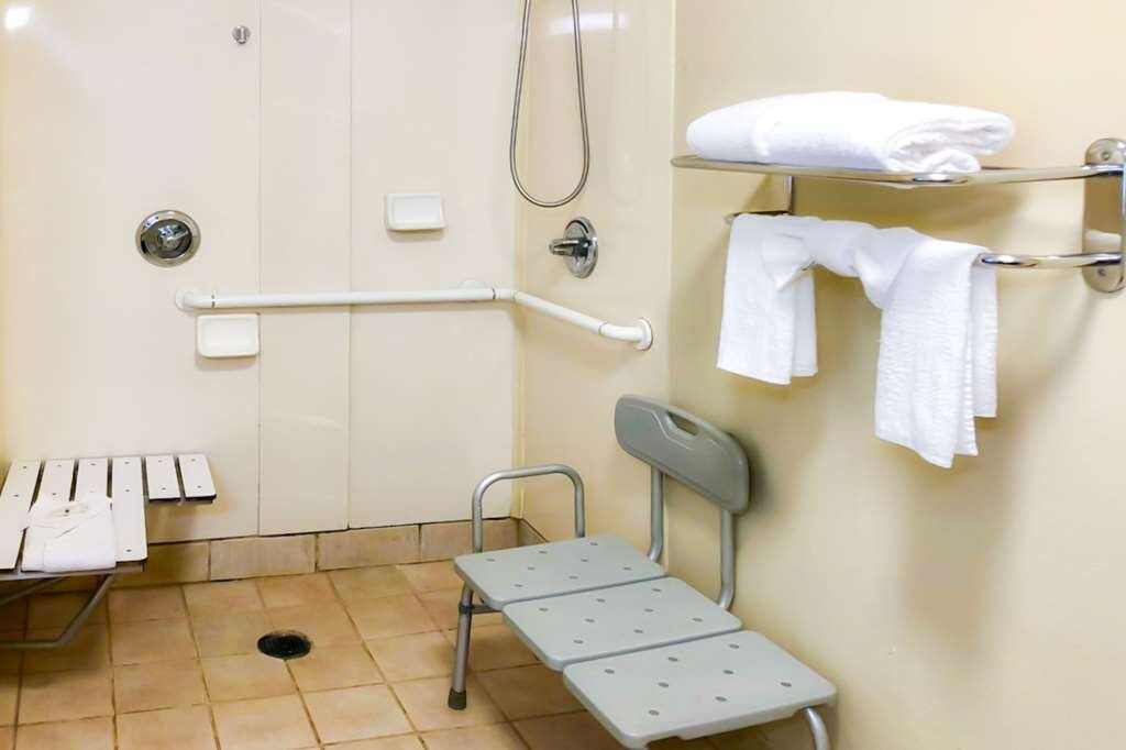 阿纳海姆普拉杉西亚品质酒店主图