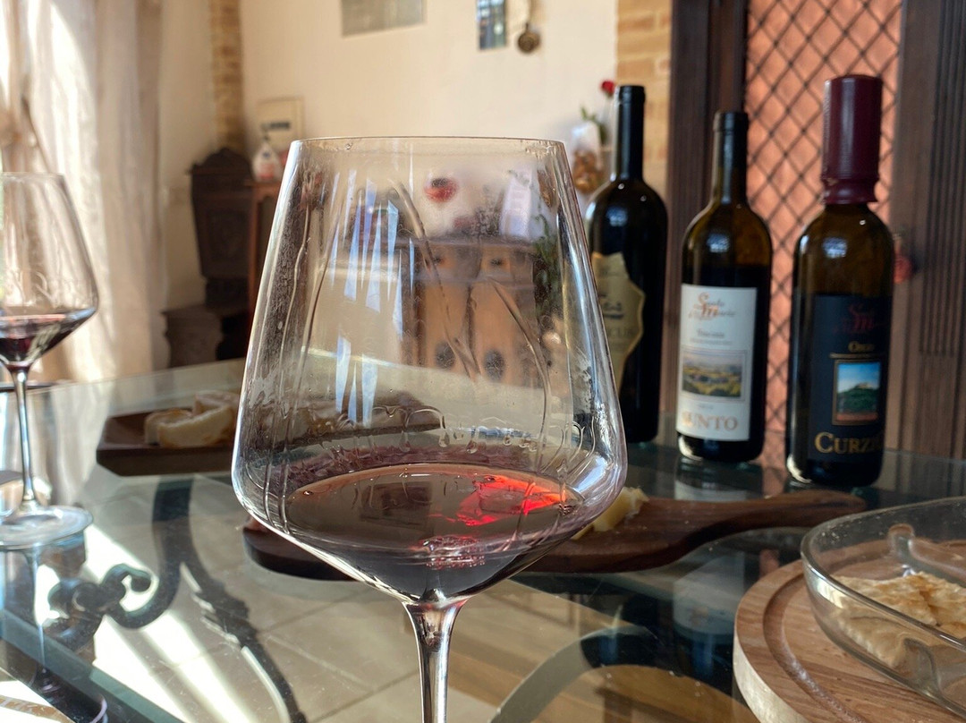 Azienda Agricola Sante Marie di Vignoni-圣奎里科多尔恰必去景点