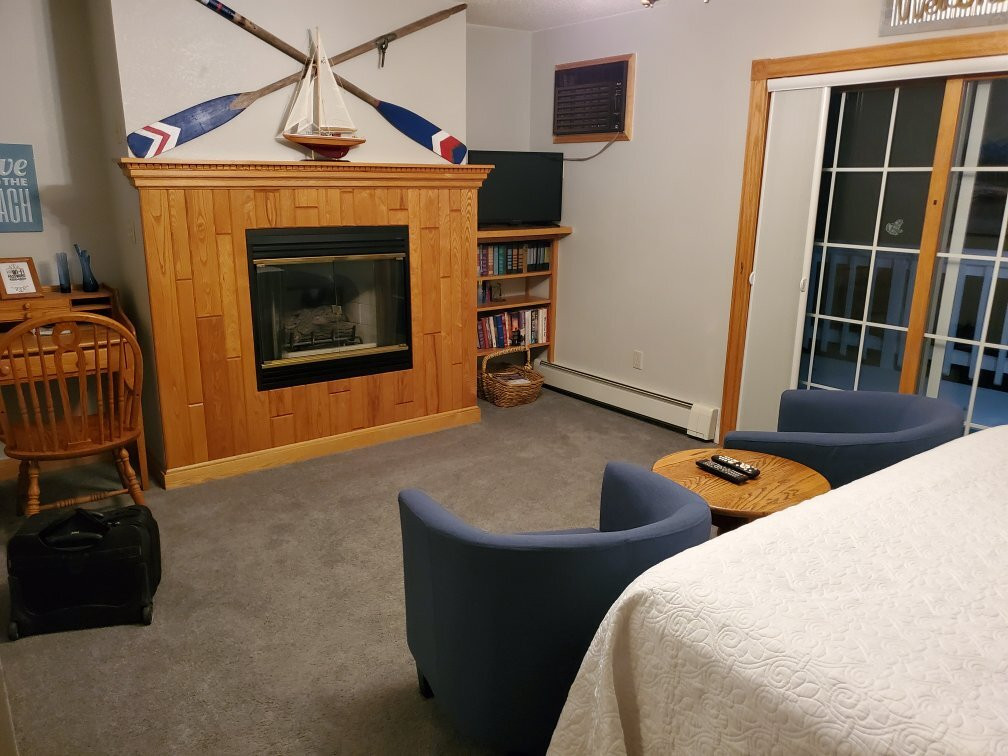 Lakeside Bed & Breakfast主图