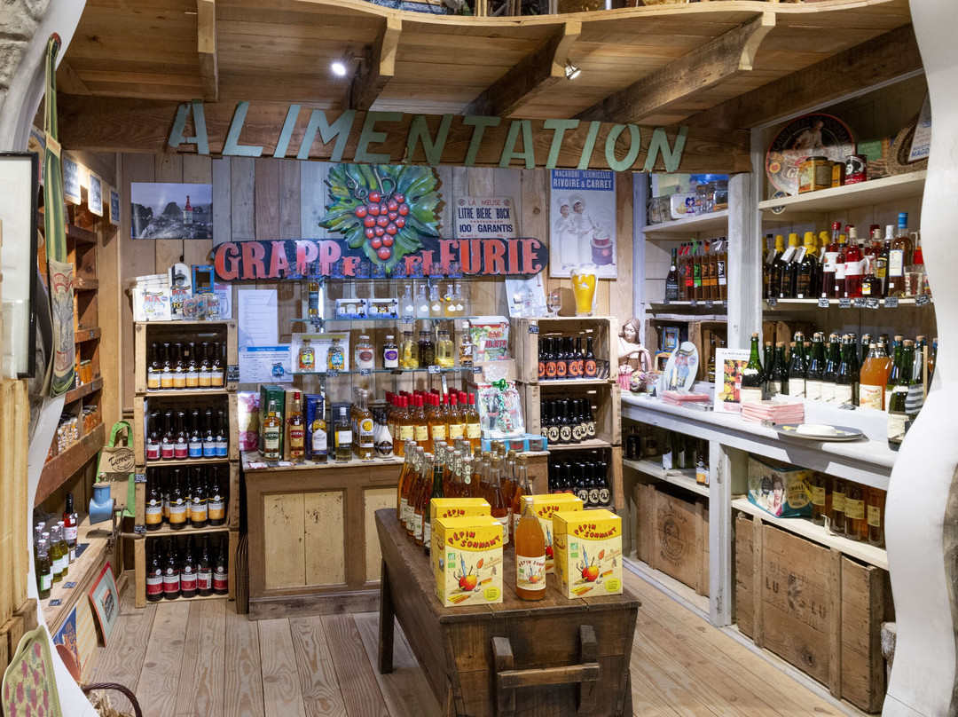 Biscuiterie Menou-Plougonver必去景点