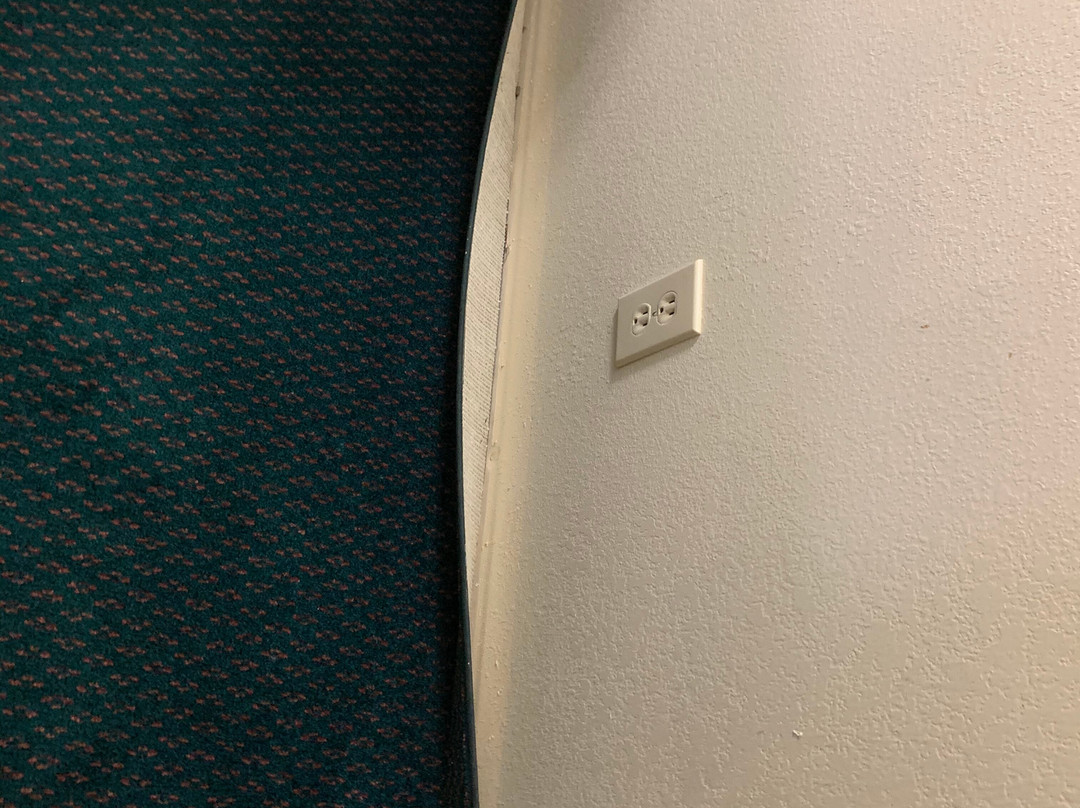 Super 8 by Wyndham Montgomery I-65主图