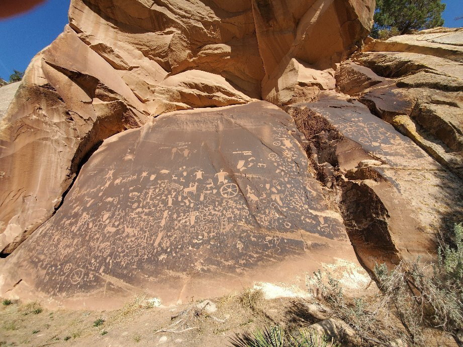 Newspaper Rock Recreation Site-Monticello必去景点