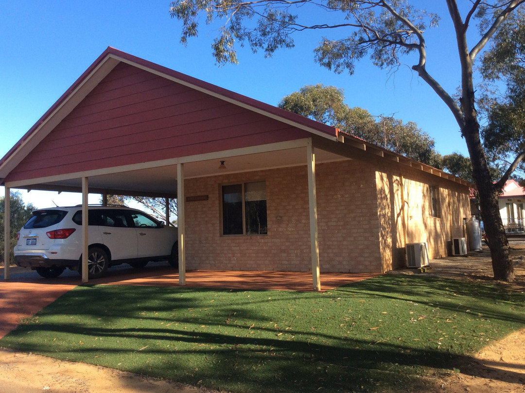 Morawa Caravan Park & Chalets