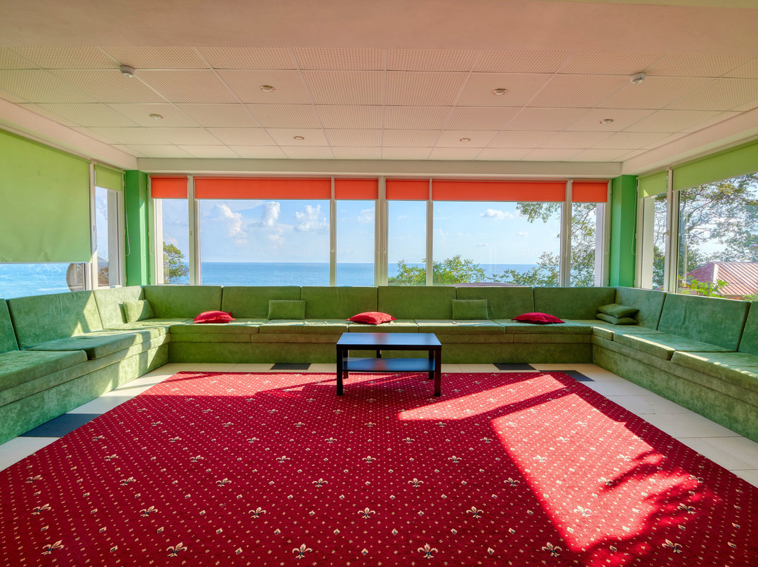 WaterLoo Hotel主图