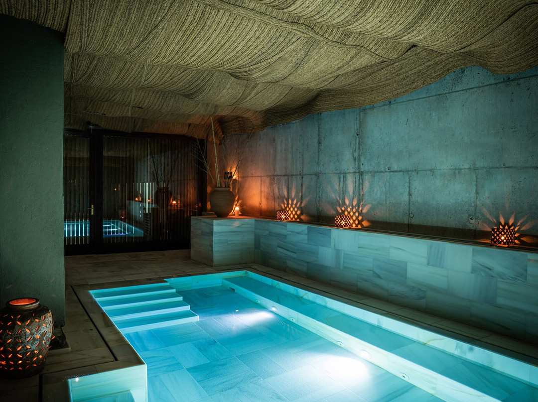 AIRE Ancient Baths Vallromanes景点图片