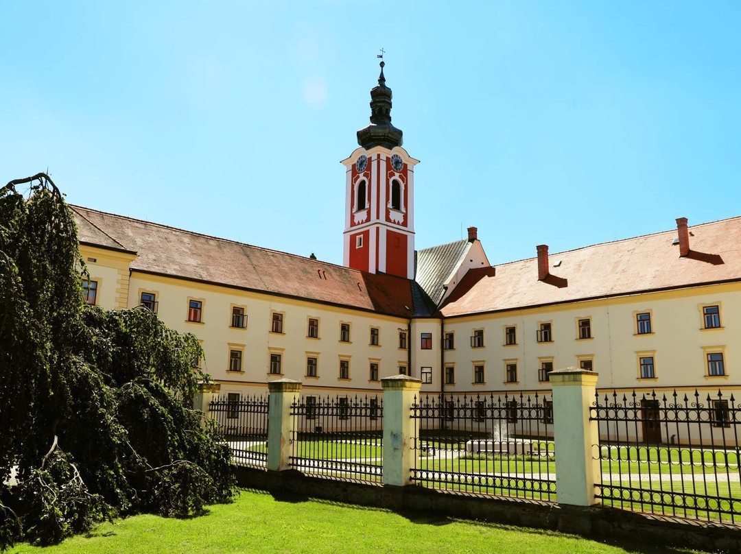 Antonin Sova Municipal Museum (Mestske Muzeum Antonina Sovy v Pacove)景点图片