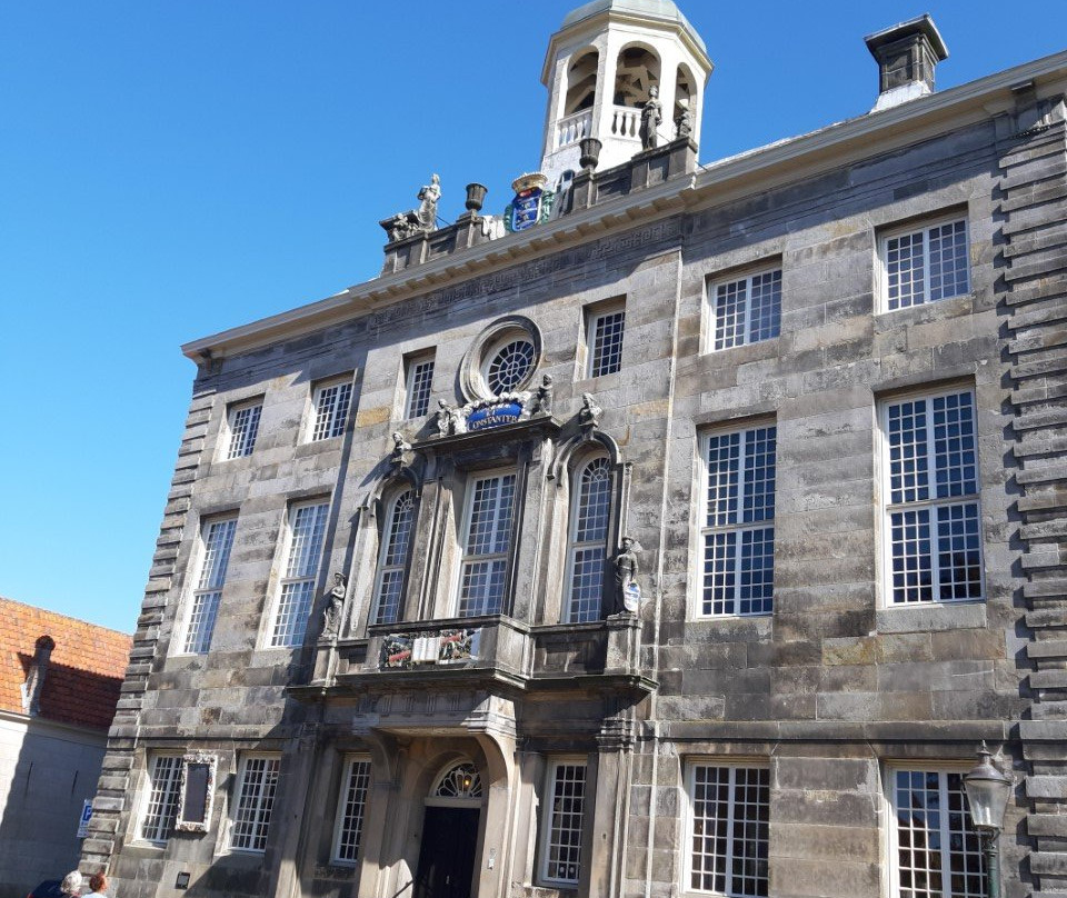 Stadhuis van Enkhuizen uit 1688-恩克赫伊曾必去景点