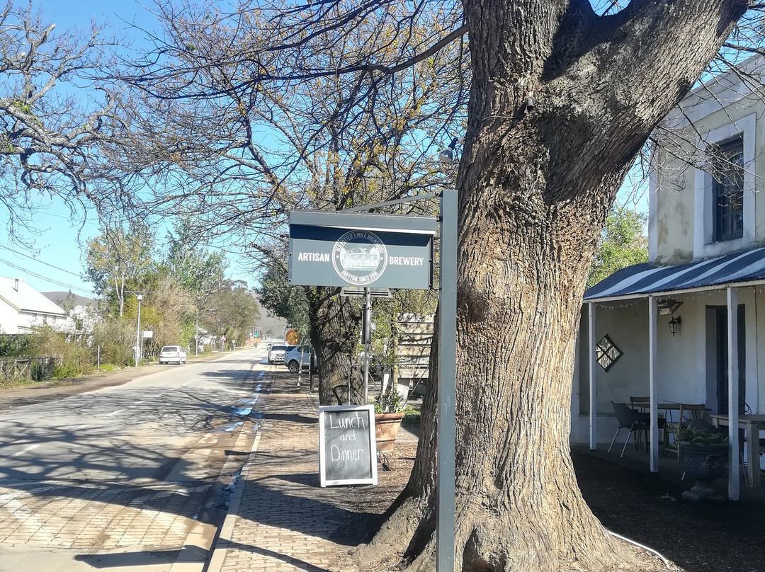 Old Potter's Inn and Brewhouse主图