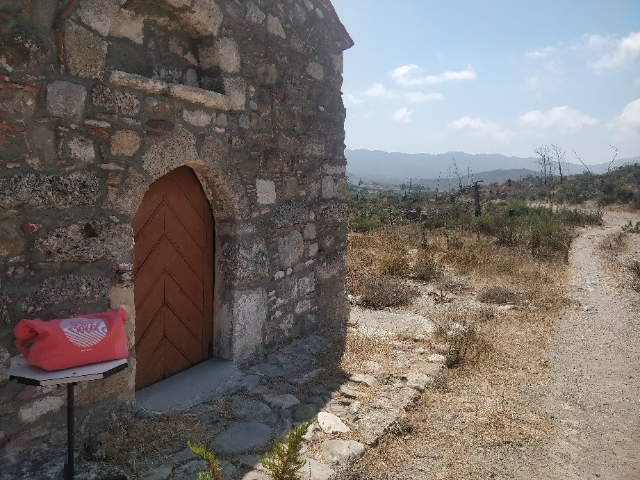 Agios Giorgios o Vardas-Apolakkia必去景点