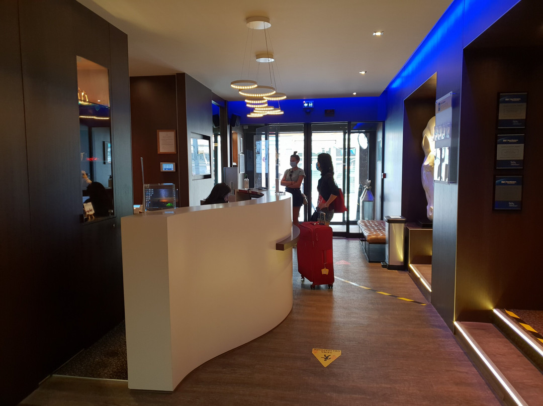 贝斯特韦斯特德拉宝斯特酒店主图