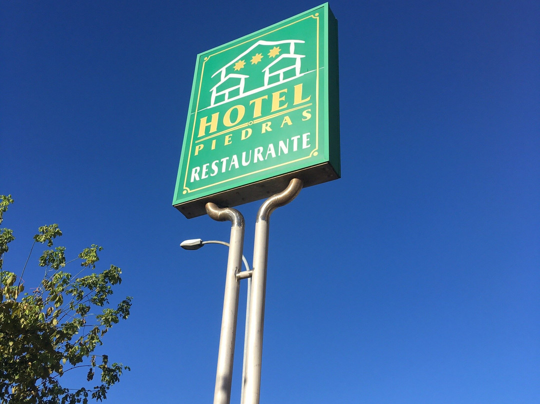 Hotel - Restaurante Piedras主图