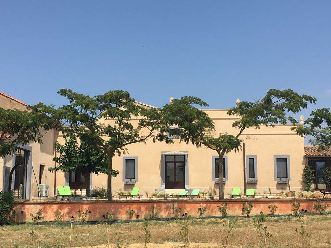 Chateau La Sabine主图