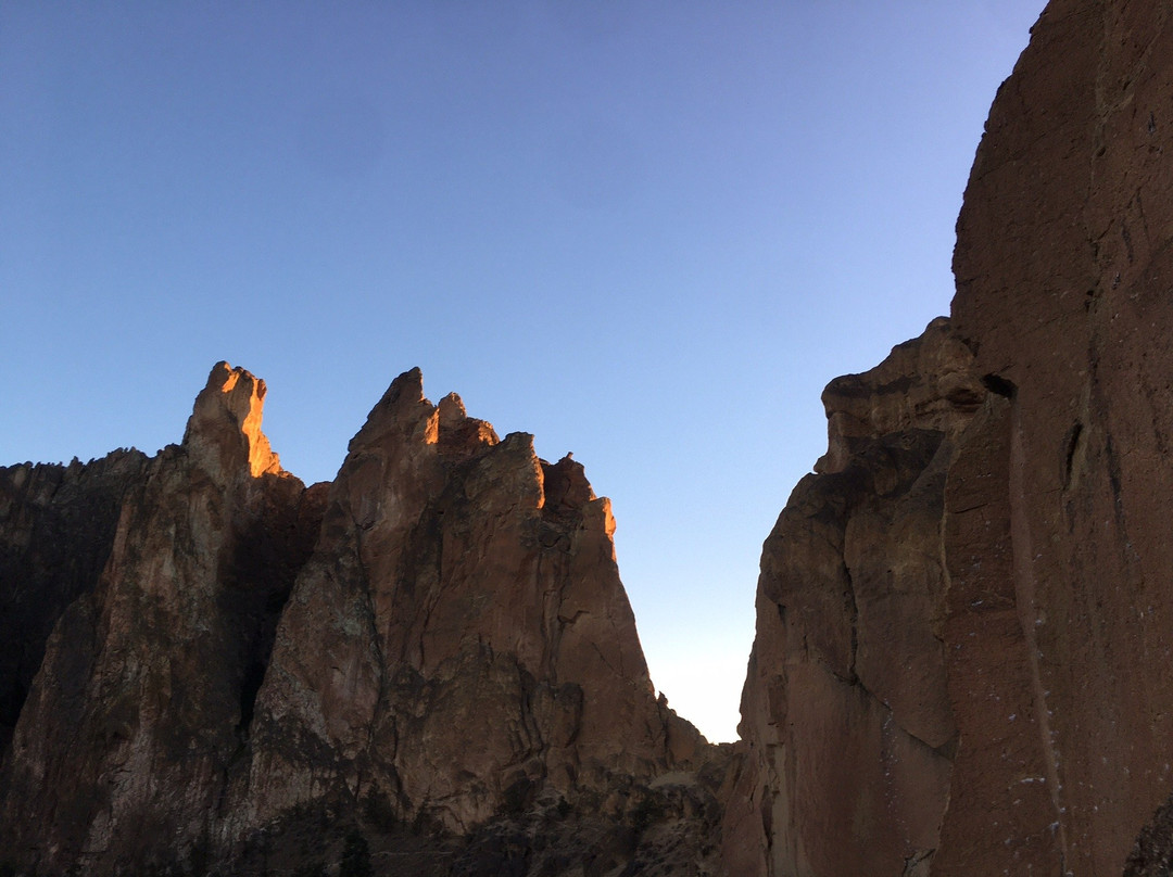 Chockstone Climbing Guides-Terrebonne必去景点