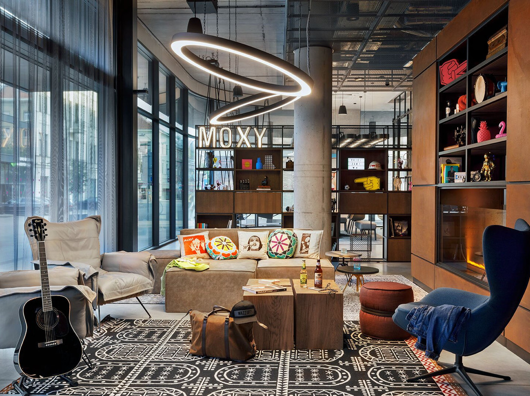 Moxy Kaunas Center主图