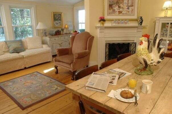 Crocker House Inn主图