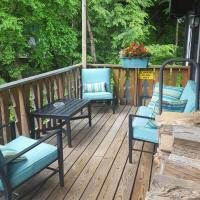 Whisperin' Pines Chalet主图