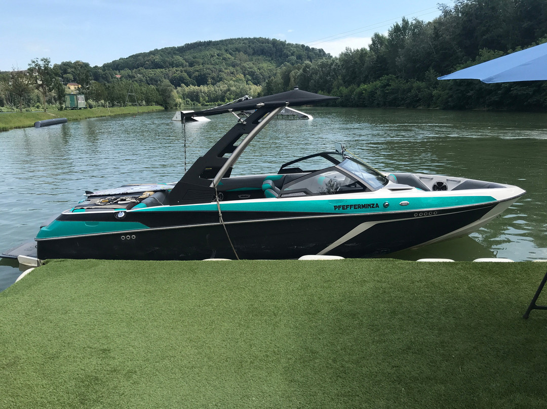 Fetzysworld Wakeboard und Wakesurfschule-Steyregg必去景点