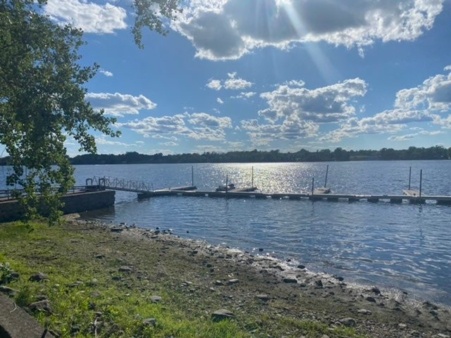 Holiday Harbor Lodge主图