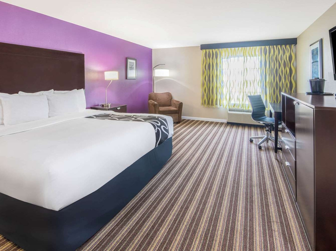 Holiday Inn Express & Suites Ardmore By IHG主图