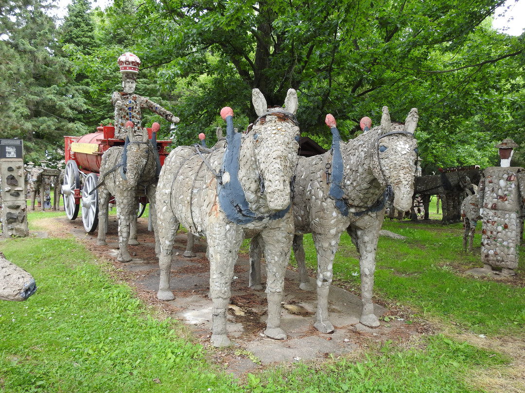 Fred Smith's Wisconsin Concrete Park-Phillips必去景点