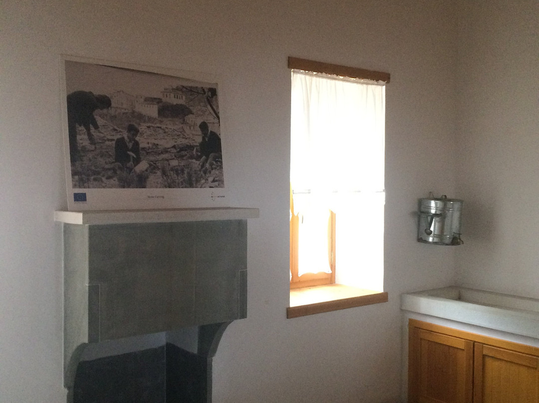 Ismail Kadare's House-吉诺卡斯特必去景点