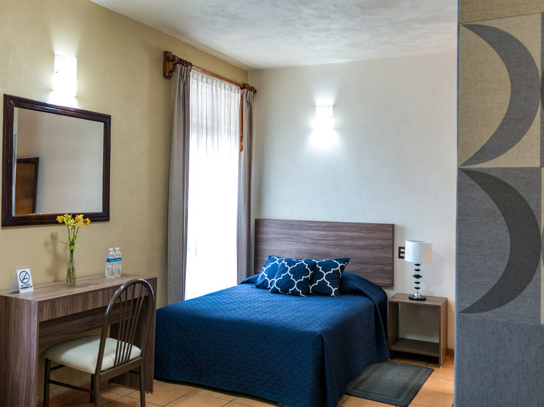 Hotel Estefania主图