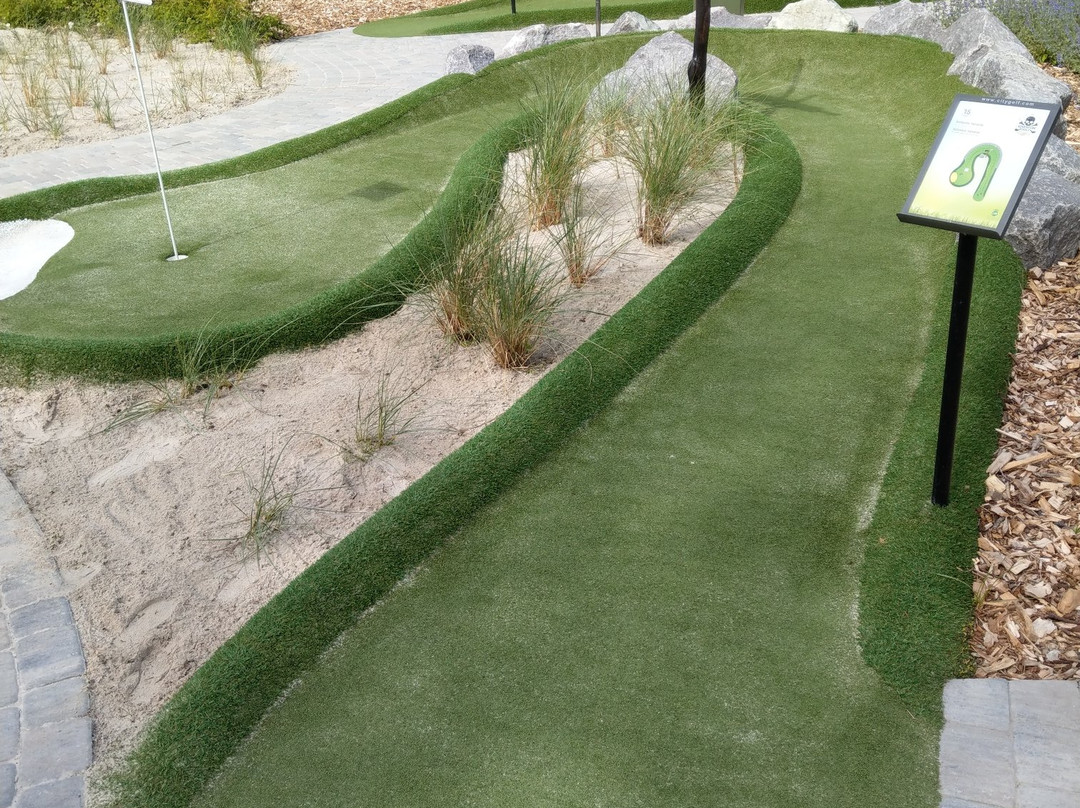 Adventure Golf Burhave景点图片