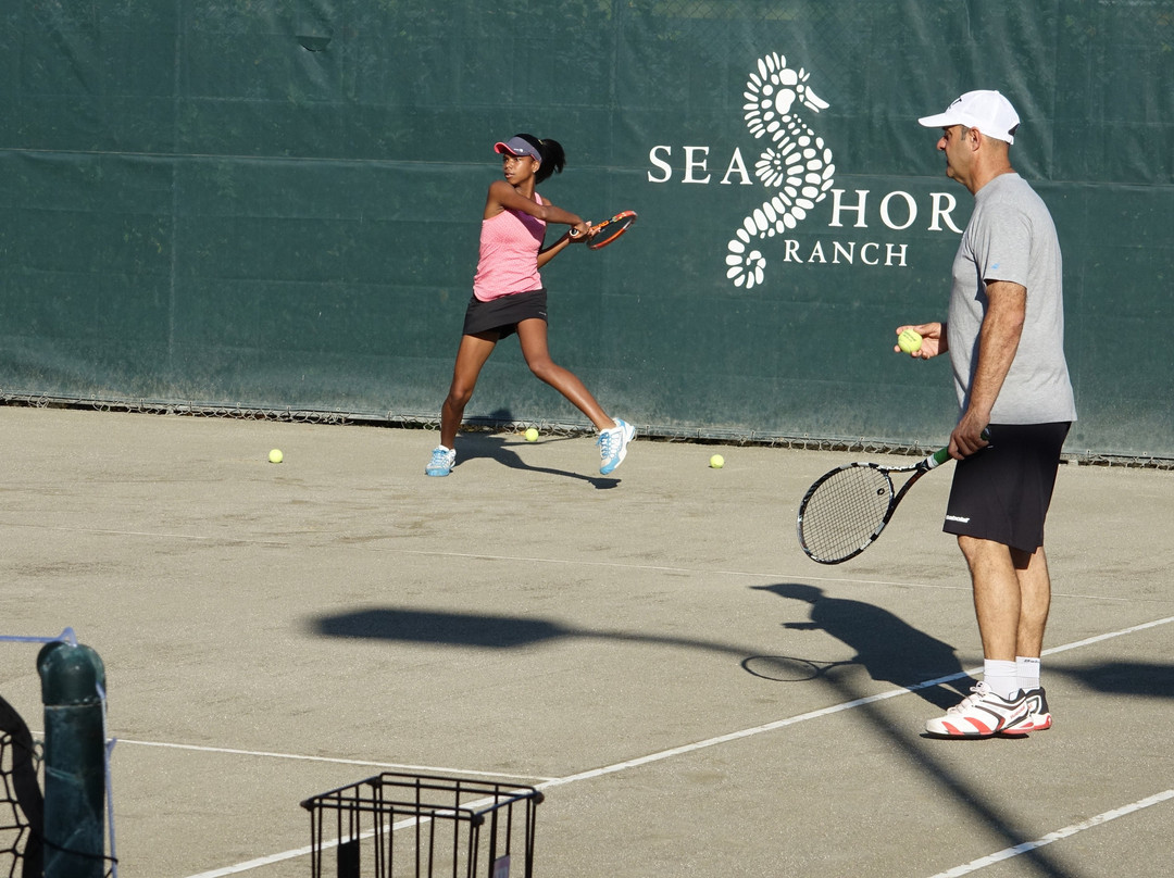 Sea Horse Ranch Tennis Club景点图片