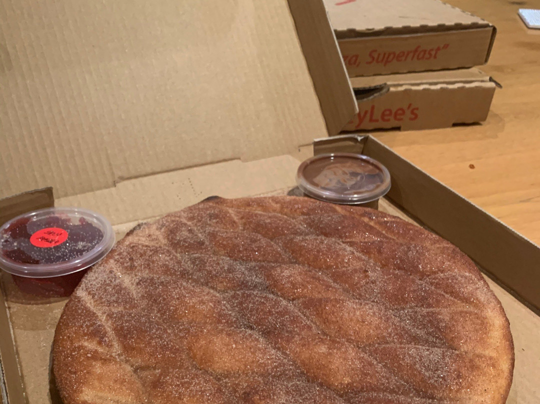 MickeyLee's Pizza Bar