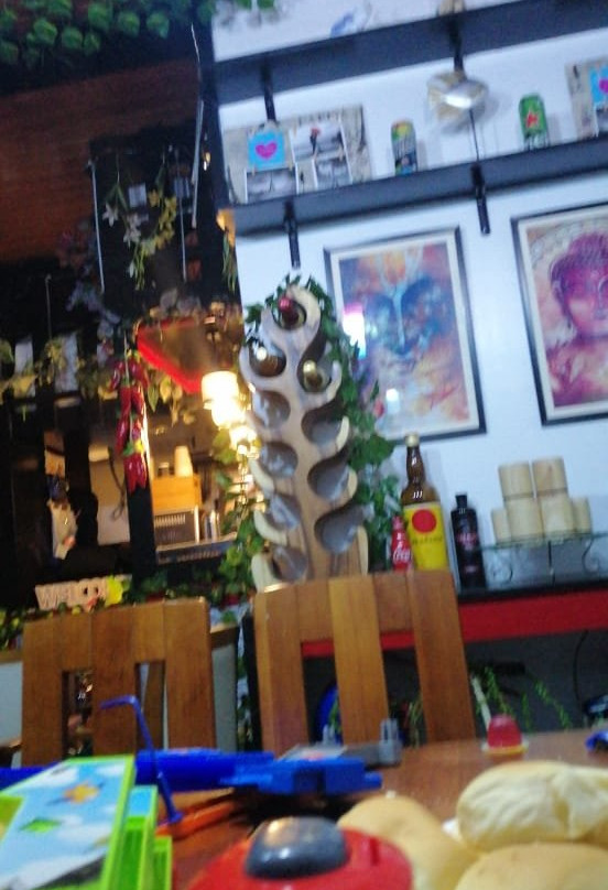 Delachatra hyr cafe authentic thai street food