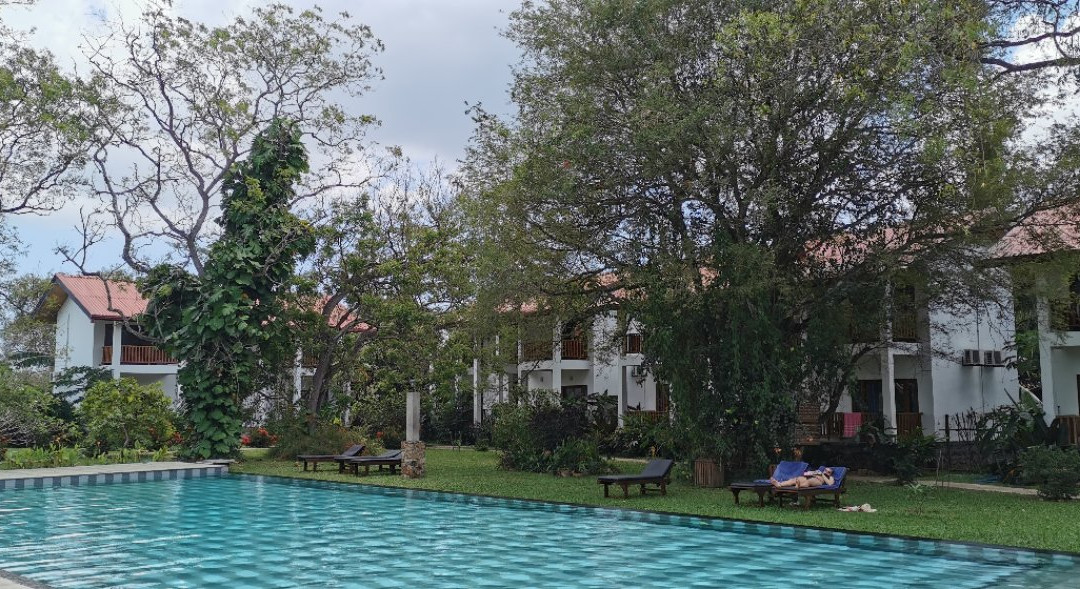 蓝色图尔特乐酒店主图