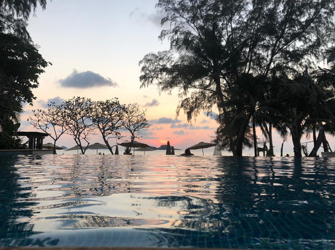 巴拉利海滩度假村主图