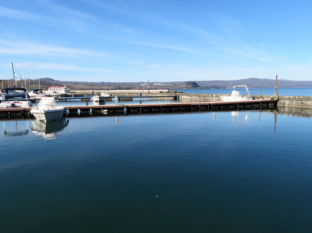 Porto Turistico-Capodimonte必去景点
