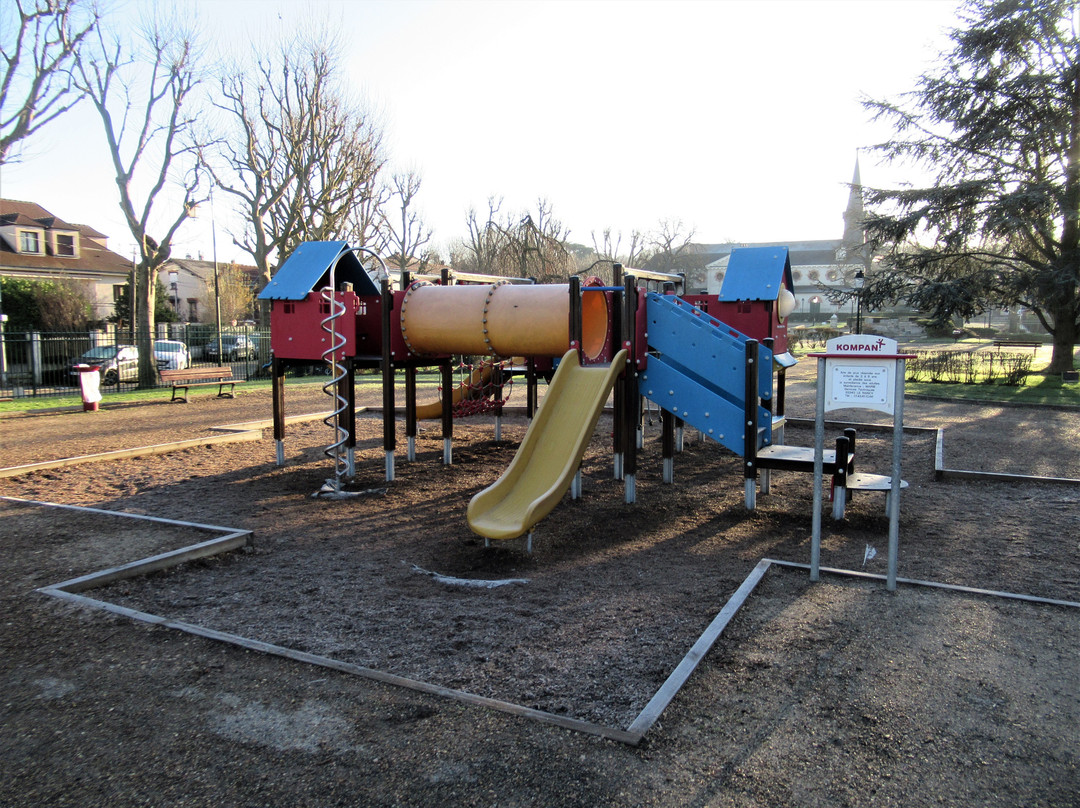 Parc de la Place des Fêtes-Le Raincy必去景点