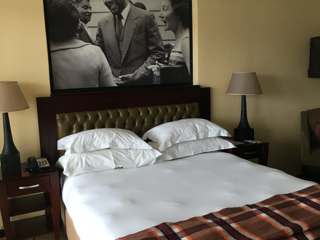 Soweto Hotel & Conference Centre主图