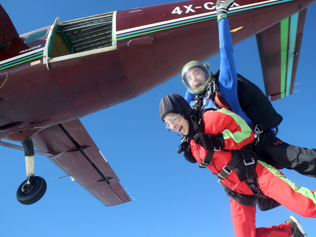 Skydiving Paradive-Hof Carmel必去景点