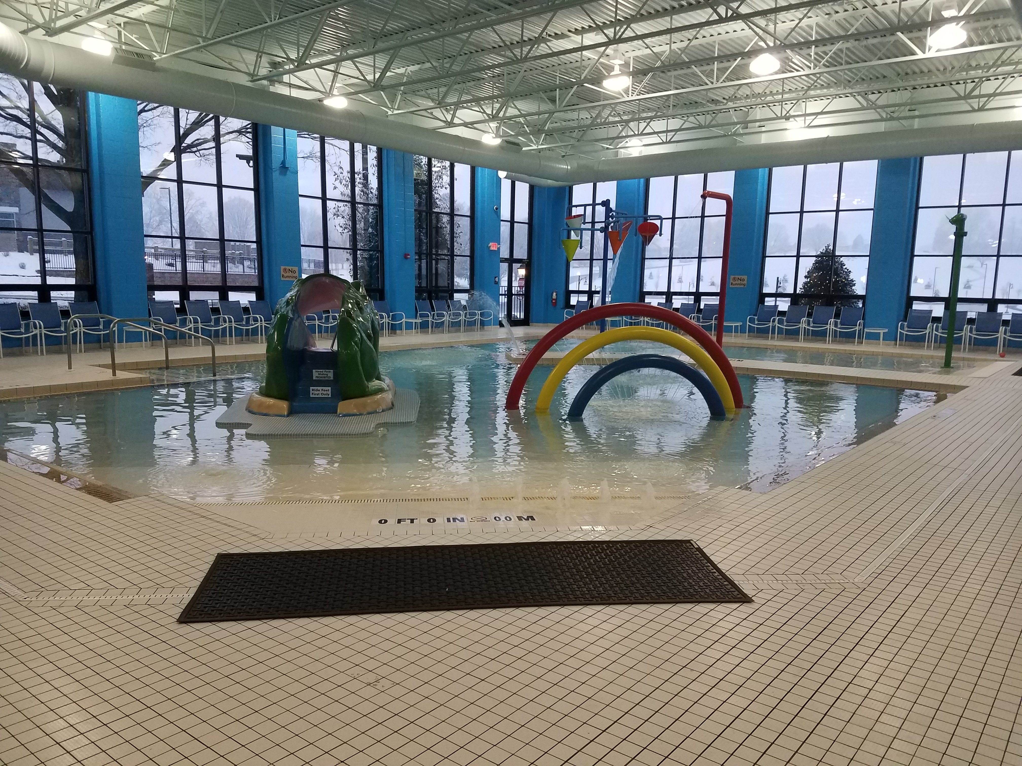 DoubleTree Resort by Hilton Hotel Lancaster-泳池