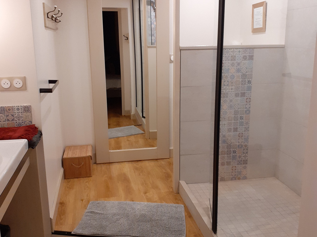 La Maison Cachee主图