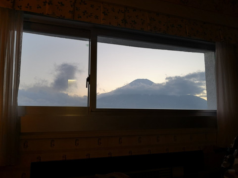 富士山酒店主图