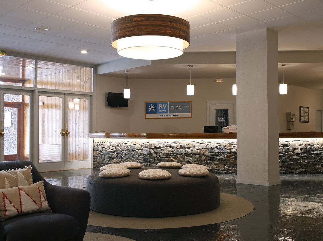 户撒图卡酒店主图