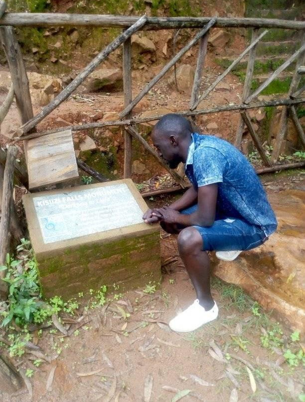 Kisiizi Falls-Rukungiri必去景点